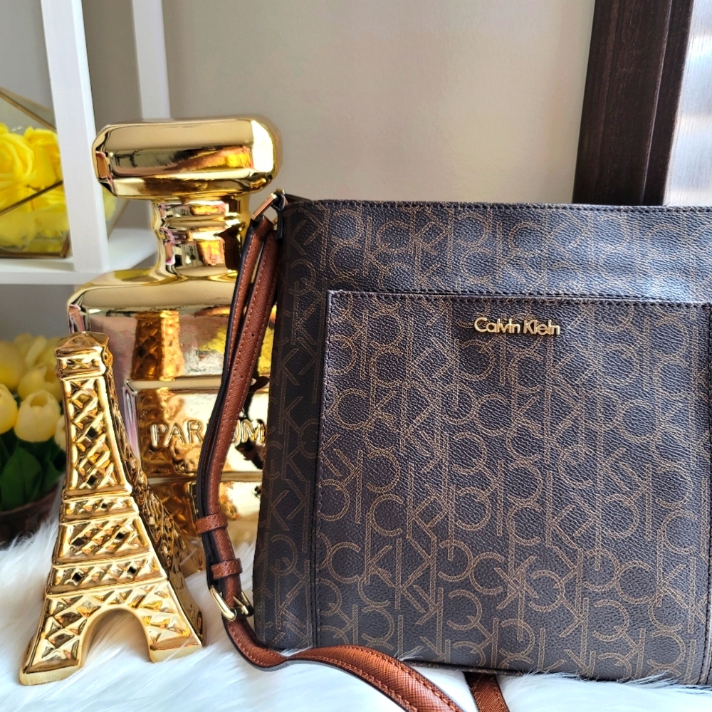 Calvin Klein crossbody